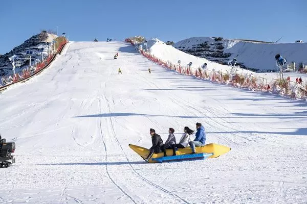 國(guó)內(nèi)滑雪場(chǎng)排名前三的滑雪場(chǎng)盤點(diǎn) 古代的皇室貴族的狩獵場(chǎng)上榜